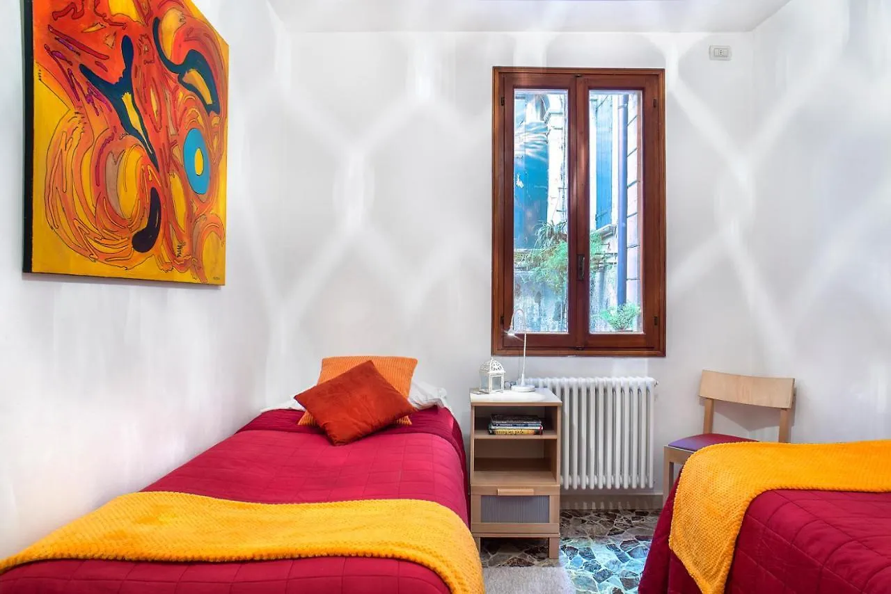 Acquarello - Like At Home In Heart Of Venecia