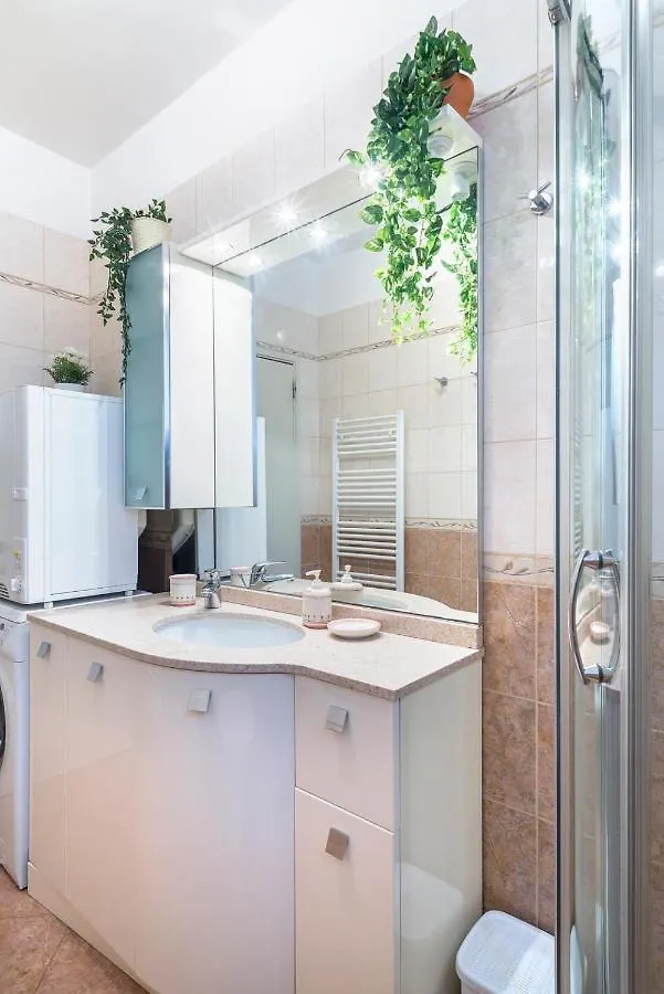 Acquarello - Like At Home In Heart Of Venecia 0*,  Italia